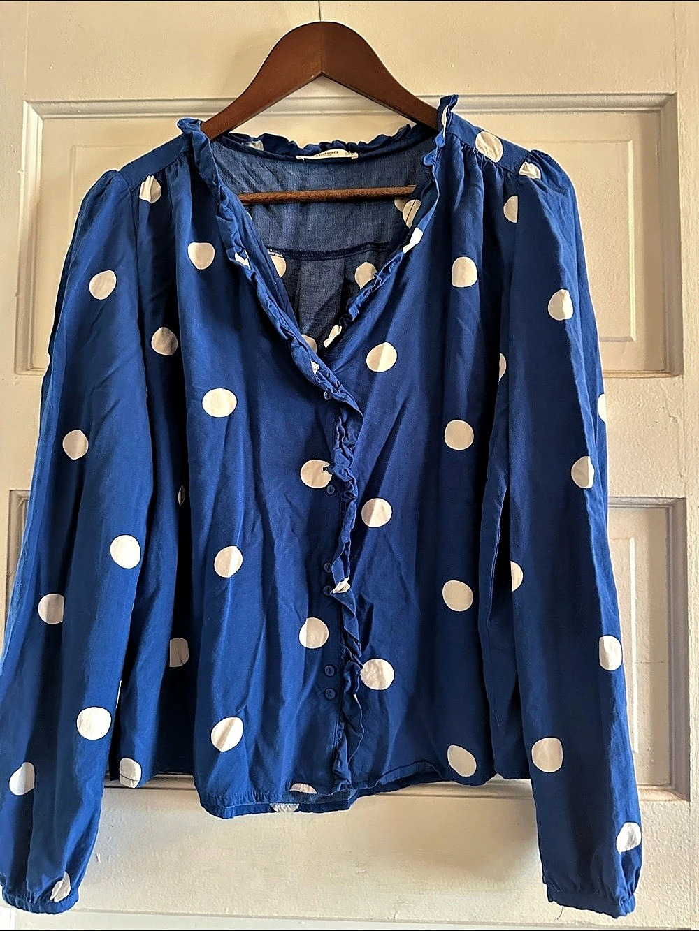Mango Polka Dot Ruffle Blouse in Blue Size Medium